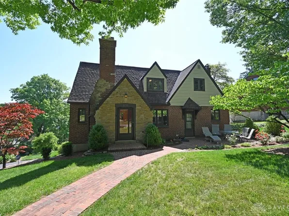 860 Clifton Hills Ter, Cincinnati, OH 45220