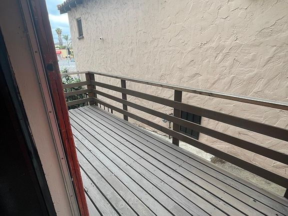 4th image of 1304 S Mansfield Ave