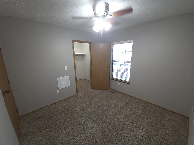 366 E Mithoff St — Photo 23