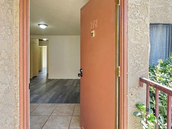 3rd image of 9228 Wakefield Ave