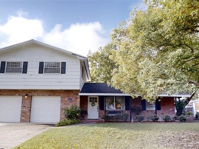 2732 Bel Aire Cir, Tampa, FL, 33614