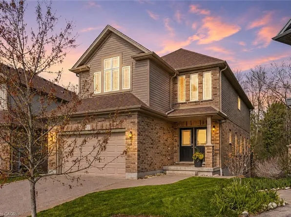 22 Rooke Ct, Guelph, ON N1K 0B8