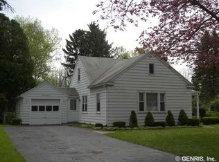 481 Weidel Rd, Webster, NY 14580