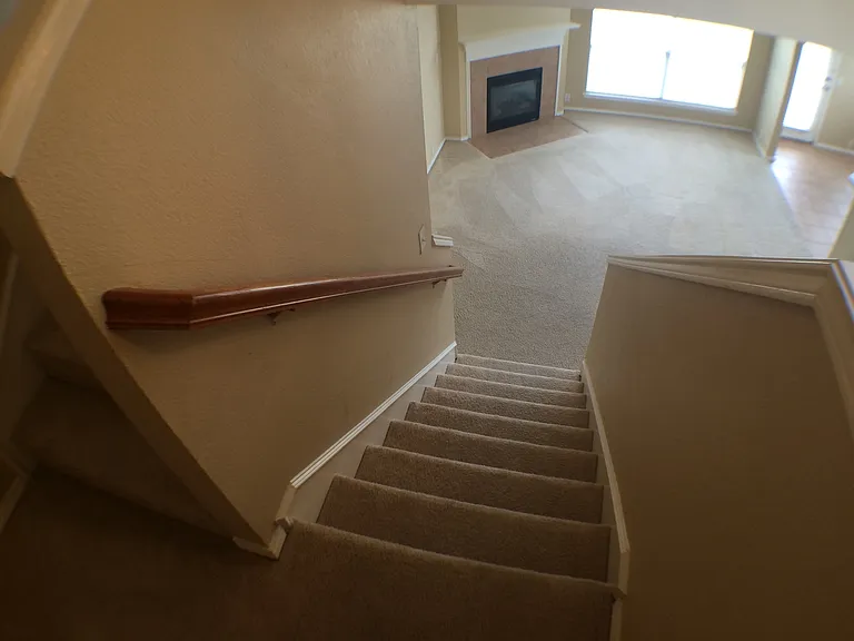 2509 Nueces Cv — Photo 8