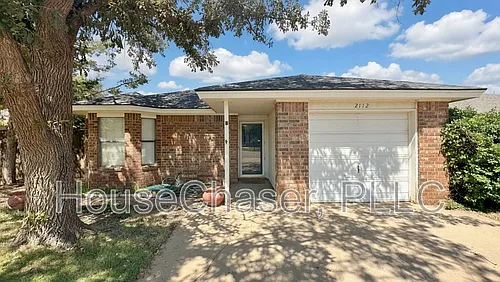 2112 91st St Photo 1