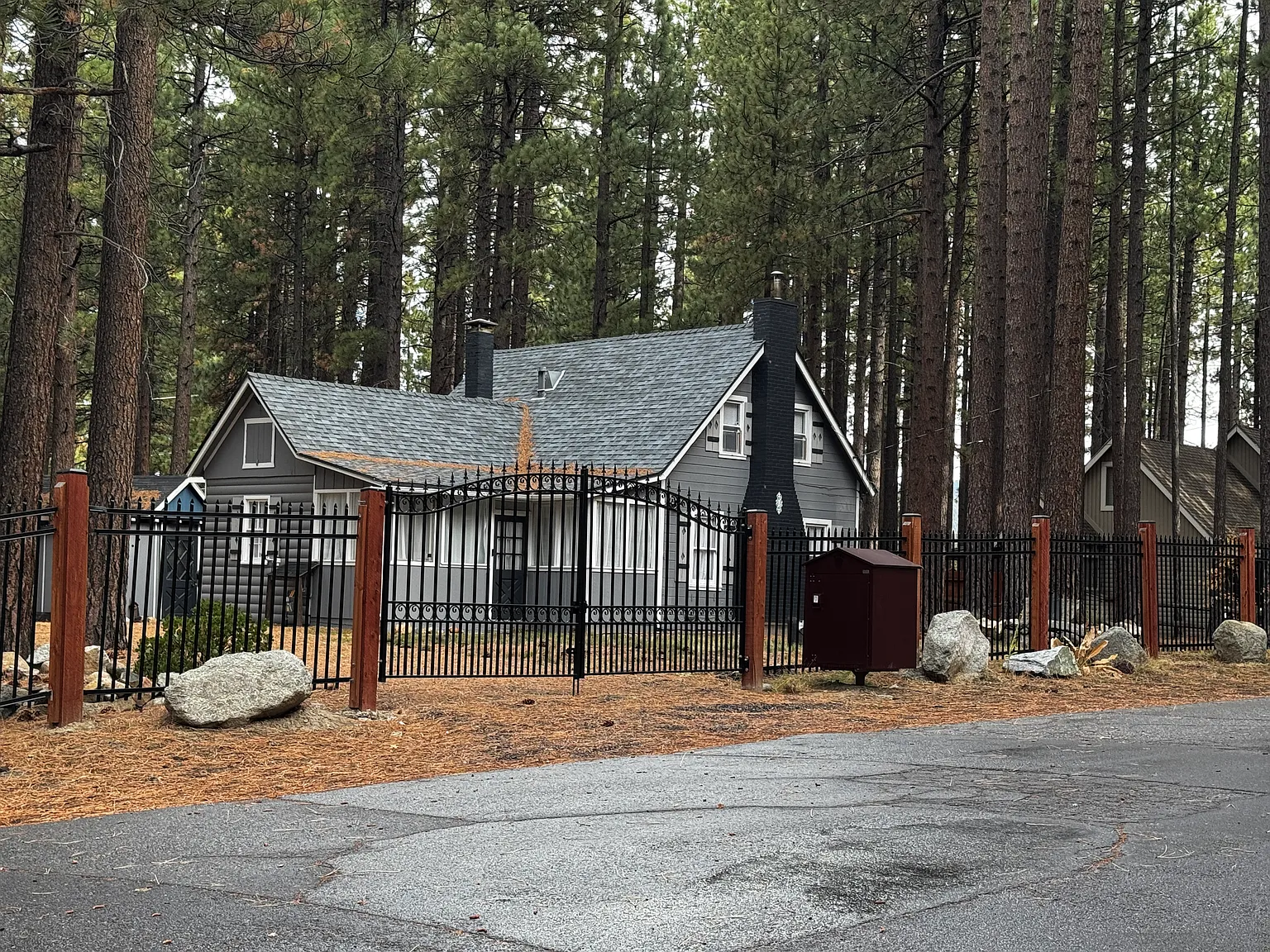 Forest Ave, South Lake Tahoe — Photo 1