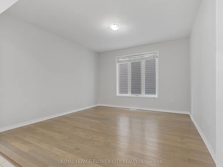 25 Munro Cir — Photo 11