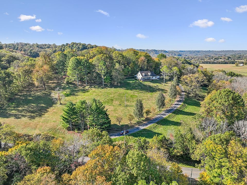 1st image of 1469 Roy Sellers Rd