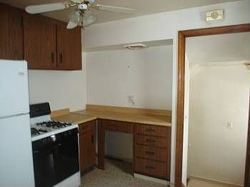 3rd image of 20500 Wilmore Ave