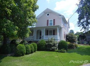 922 Walker Creek Rd, Middlebrook, VA 24459