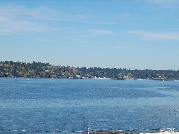 4th image of 2221 Bayside Pl NE #8