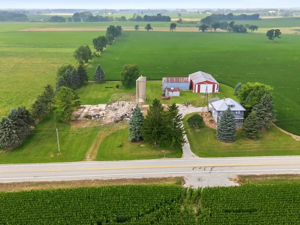 N5966 County Road C, Rosendale, WI 54974