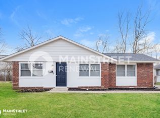 9413 E Rochelle Dr, Indianapolis, IN 46235
