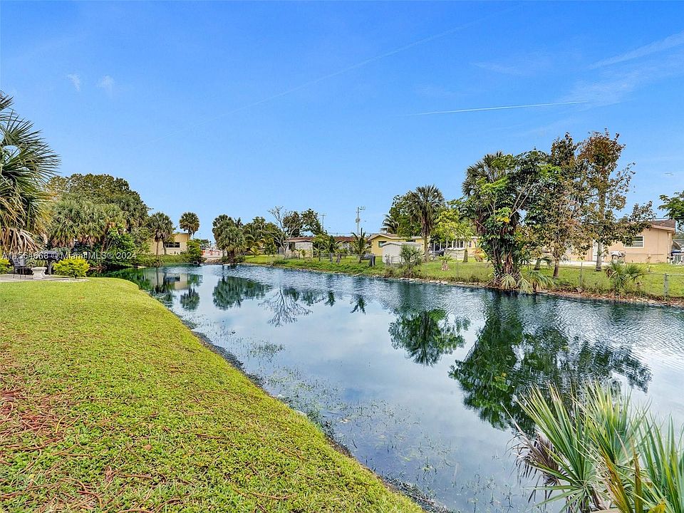1st image of 4310 NW 12th Ct APT 102