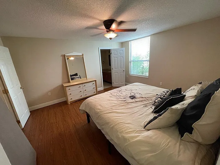 524 Orange Dr #11 — Photo 17