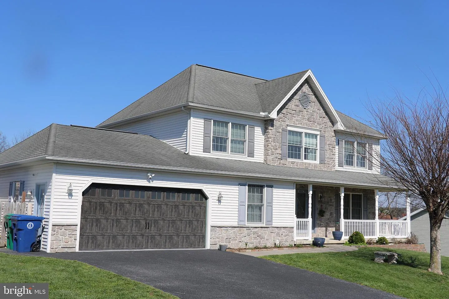6102 Fireside Cir photo 1