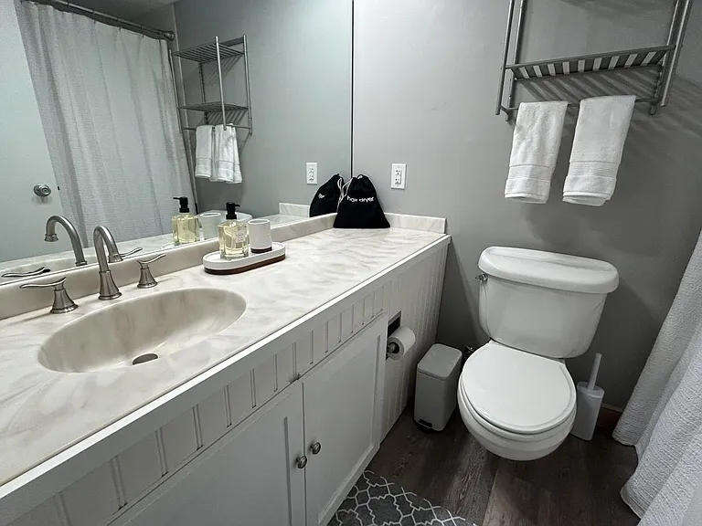 375 Endicott St N #205 — Photo 9