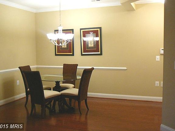 3rd image of 1600 Martha Ct Unit 103