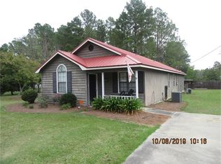 645 Barbara St, Metter, GA 30439