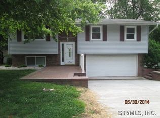 18 Wagon Wheel Ct, Collinsville, IL