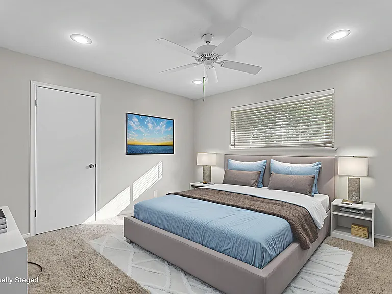 3200 Decharles St — Photo 23
