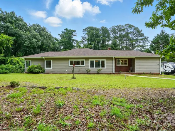 1038 Blake Rd, Albemarle, NC 28001