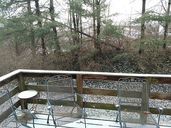3rd image of 9148 Dominion Cir