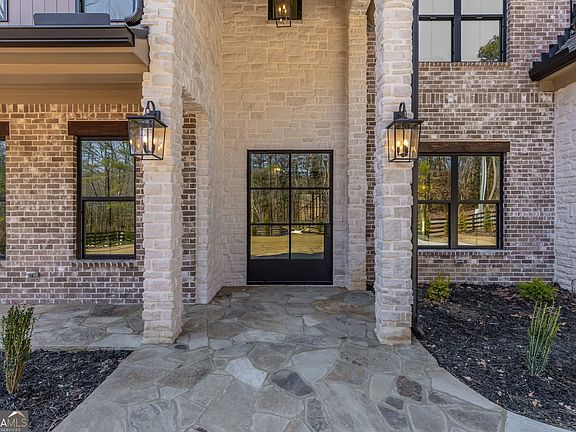 4th image of 1258 Prospect Rd