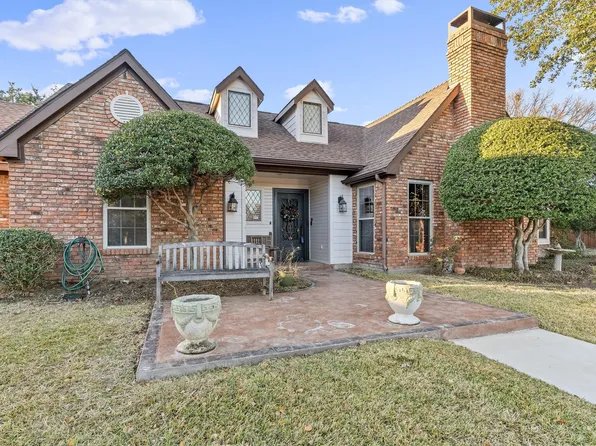 2913 Anatole Ct, Garland, TX 75043
