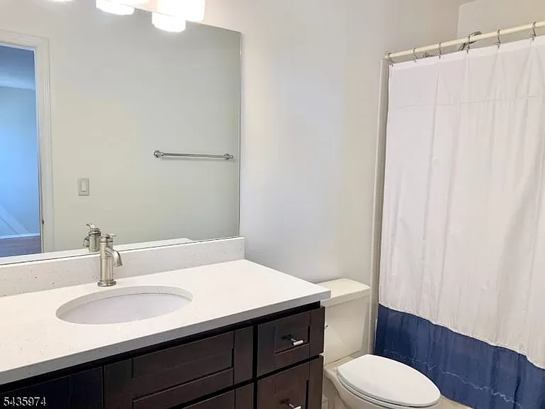 305 Marten Rd — Photo 17