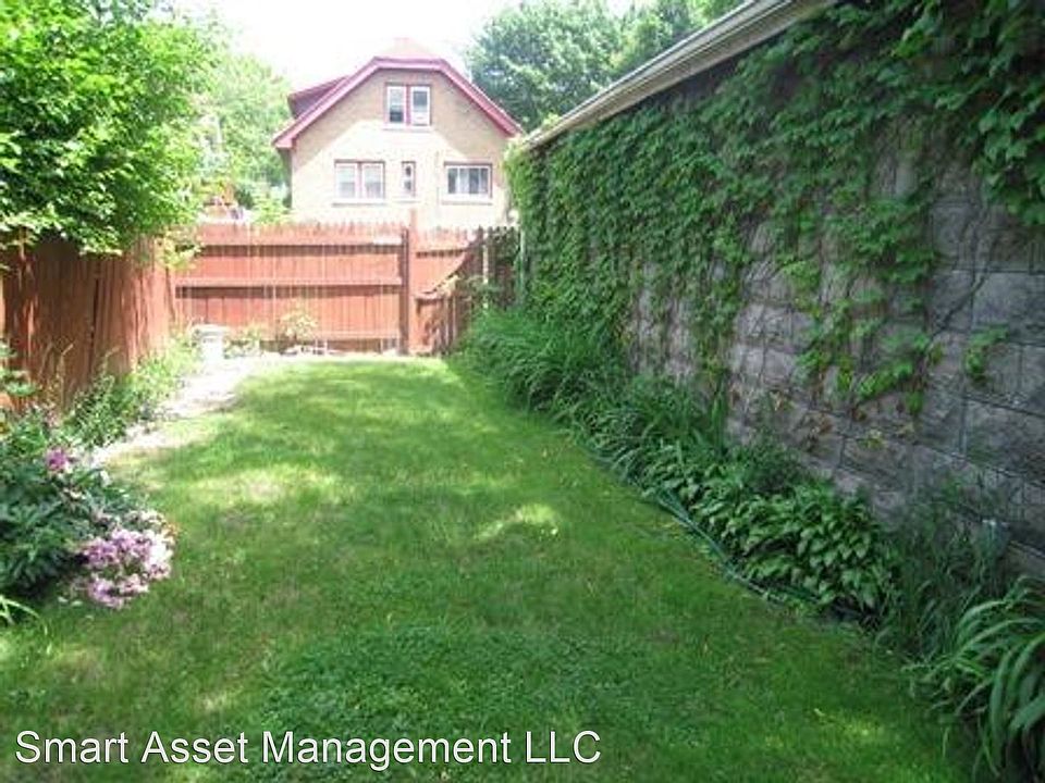 2nd image of 3702A N 16th St