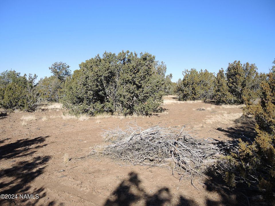 1st image of 627 E Hualpai Trl