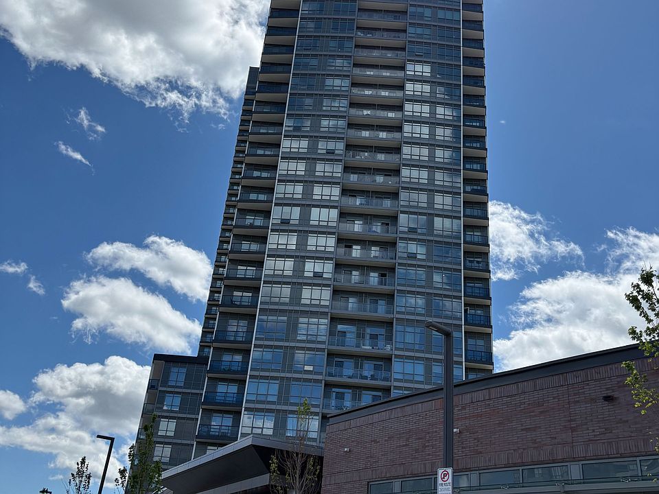 1st image of 50 Upper Mall Way #B-3011