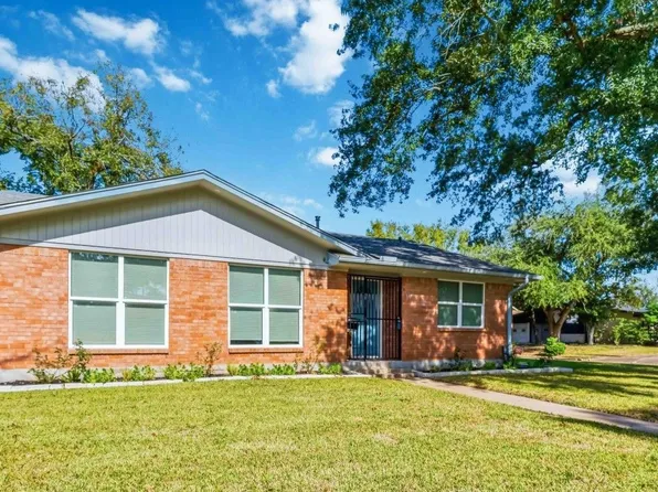 3923 Hickok Ln, Houston, TX 77047