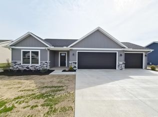 430 N Eastfield Cir, Milford, IN