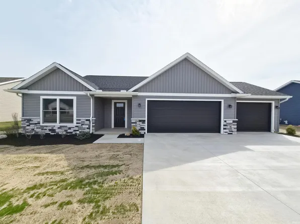 430 N Eastfield Cir, Milford, IN 46542