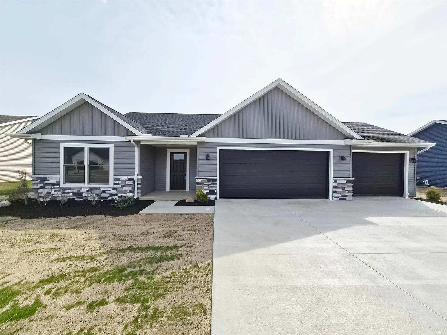 430 N Eastfield Cir photo 1