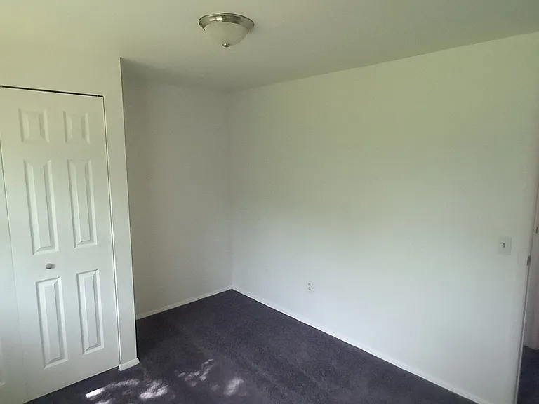 24998 Cooper Ave — Photo 11