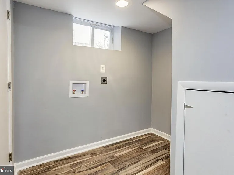 5755 Southern Ave — Photo 18