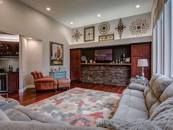 4th image of 5405 NE 146th St