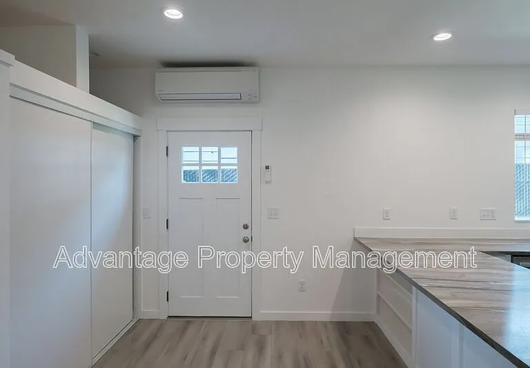 2190 SE Marion St — Photo 11
