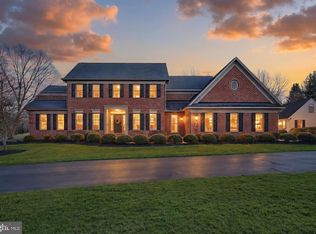 245 Orchard Dr, Hanover, PA 17331