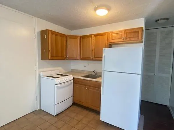 1833 Anapuni St APT 203, Honolulu, HI 96822