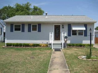 3325 Hillcrest Ter, Evansville, IN 47712