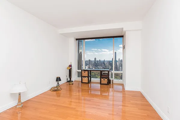 Rented by Trump International Realty | media 8