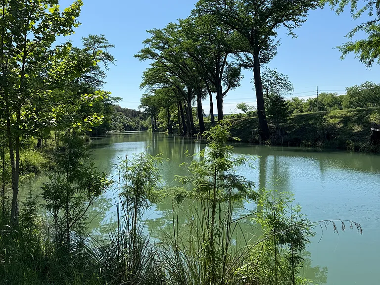Incredible river frontage