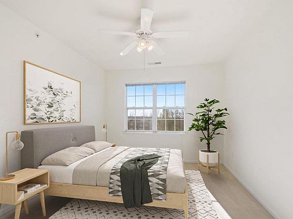 3rd image of 12901 Centre Park Cir APT 416