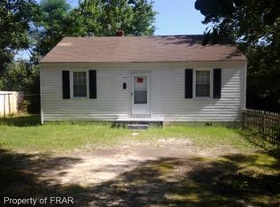 529 E 6th Ave, Raeford, NC 28376