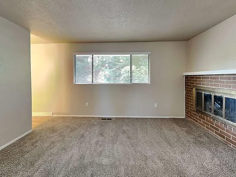 5123 S 302nd Pl — Photo 5