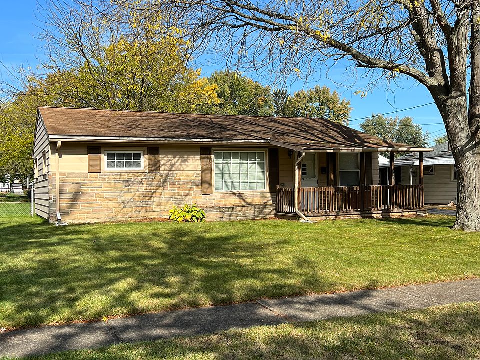 1st image of 845 Oakwood Dr
